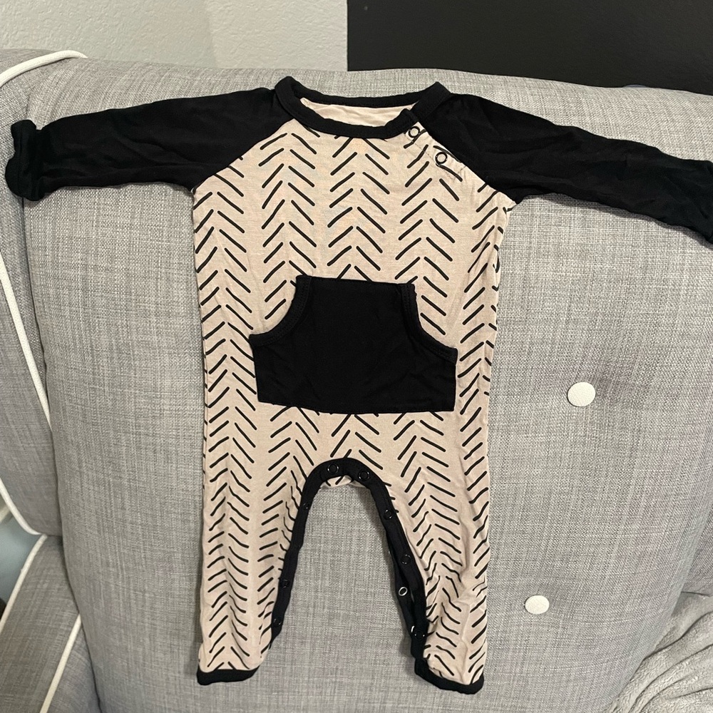 Kyte Baby 3-6 month Romper